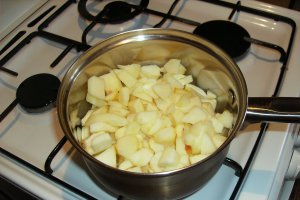 Tartă cu mere după o rețetă veche