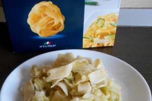 Fettuccine cu varza calita