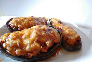 Vinete umplute cu carne de pui