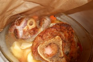 Rasol de vita cu legume la cuptor