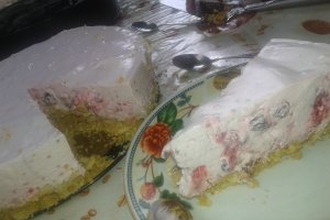 Cheesecake cu zmeura-reteta nr 100