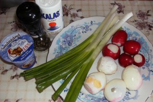 Salată de ridichi cu ouă