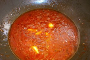 Stelute cu pasta de tomate