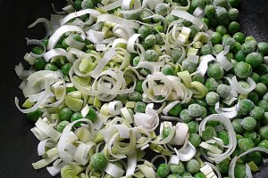 Fusilli cu crema de mazare