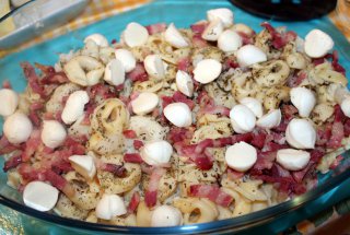 Tortellini cu branza, conopida si bacon