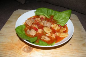 Papricas de porc cu galuste