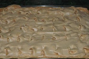 Prajitura cu prune si bezea by Gaby