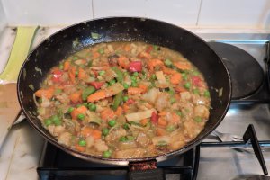 Piept de pui la cuptor cu legume chinezesti