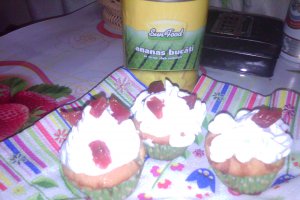 Briose cu ananas