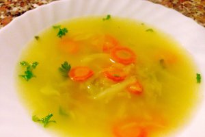 Supa dietetica de varza