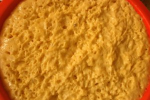 Savarine cu dulceata de zmeura