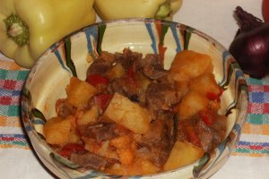 Gulaş de vită