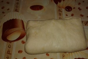 Pateuri cu branza si urda