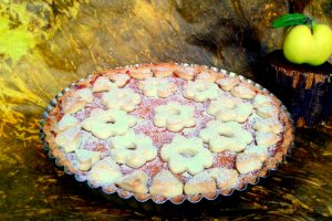 Tarta cu gutui