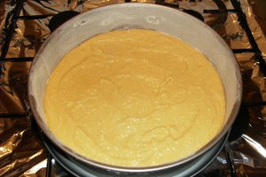 Tort cu nucă de cocos şi mere