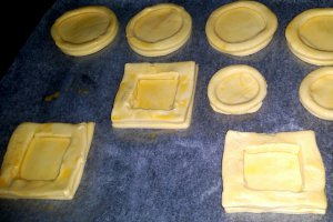 Vol-au-vent cu pui și ciuperci