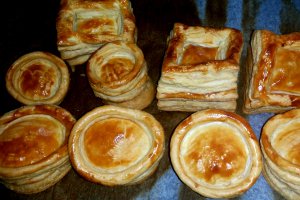 Vol-au-vent cu pui și ciuperci