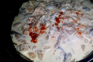 Vol-au-vent cu pui și ciuperci