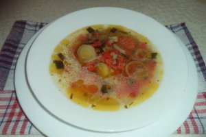 Supa de praz cu radacinoase