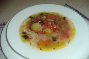 Supa de praz cu radacinoase