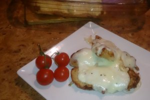 Snitel de pui cu mozzarella