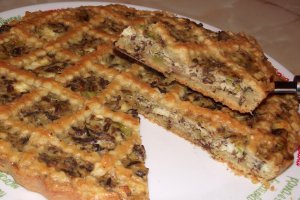 Tarta cu telemea, praz si ciuperci de padure
