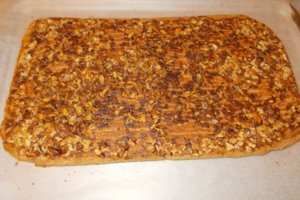 Prajitura cu nuca prajita si crema de ciocolata
