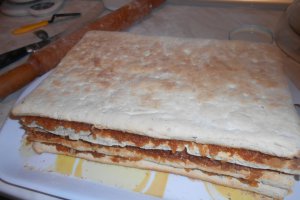 Prajitura cu foi si mere calite