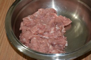 Piure de fasole boabe cu ragu de porc