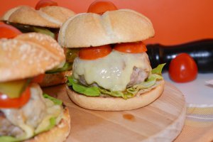 Burgeri facuti acasa