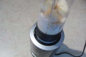 Smoothie energizant, cu fructe