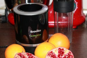Smoothie de portocale cu rodie