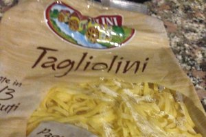 Paste cu fasole verde pastai in sos de unt