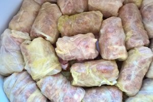 Sarmale in foi de varza cu afumatura