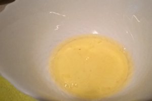 Prajitura cu bezea, cafea si nuci