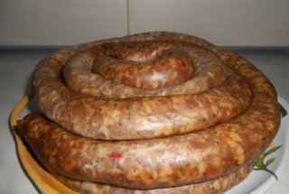 Carnati de casa afumati