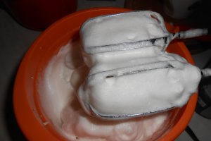 Bezele cu nuca si bombonele colorate