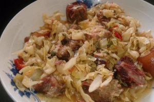 Varza cu carne de la oala