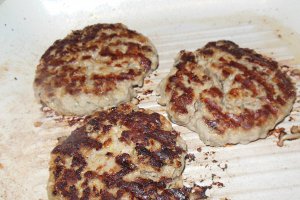 Burger cu rosii si mozzarella