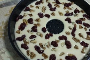 Chec cu nuci si visine (din visinata)