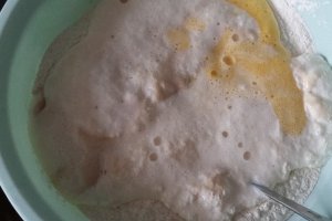 Cozonac cu nuca si mac