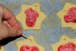 Biscuiti de ''sticla"
