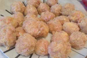 Bulete de cascaval cu sunca si cartof