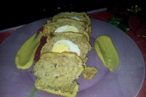 Meatballs cu oua sau Chiftele umplute cu oua
