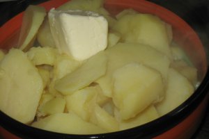 Piure cu chiftelute