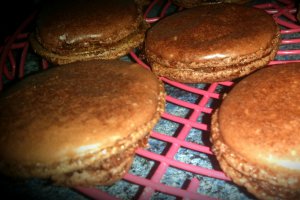 Macarons de ciocolată