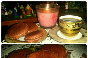 Macarons de ciocolată