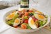 Salata mediteraneana cu ton si porumb-4