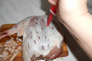 Pulpa de miel impanata cu sunculita afumata si usturoi