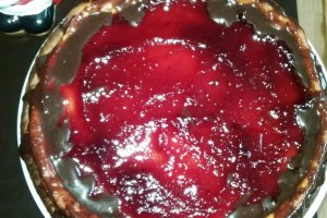Cheesecake cu aroma de portocale si gem de coacaze
